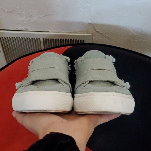 Zara Slip on Canvas Denim Shoes with Stylish Fringe - Picture 7 of 14